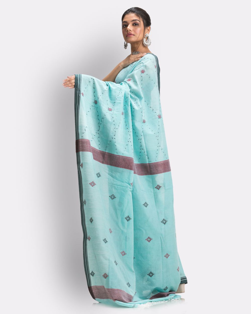 Sky blue handwoven cotton jamdani saree