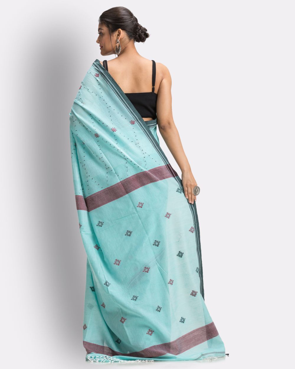 Sky blue handwoven cotton jamdani saree