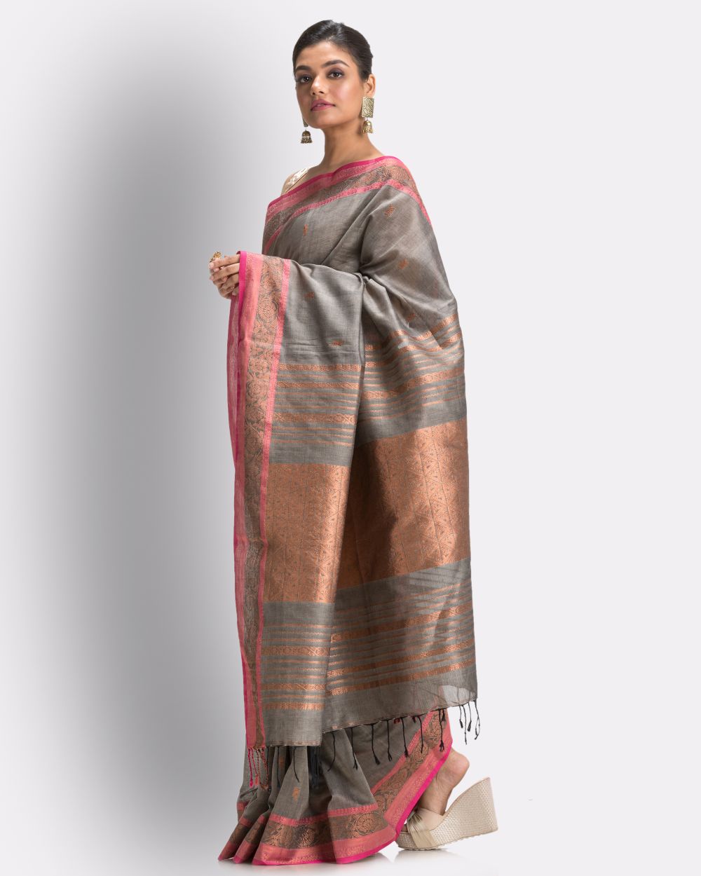 Grey pink handwoven cotton bengal saree