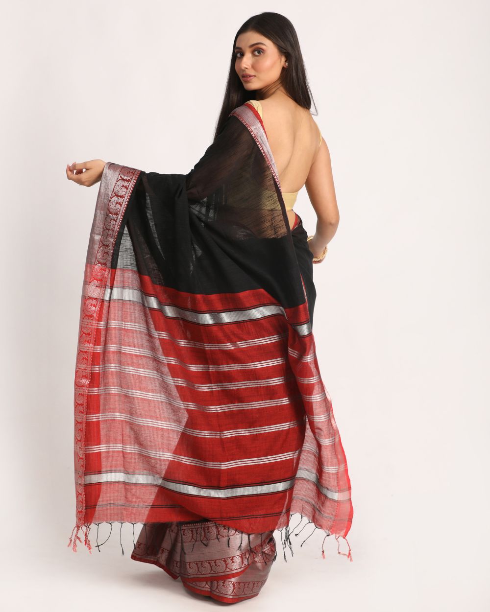 Black red handwoven cotton bengal saree
