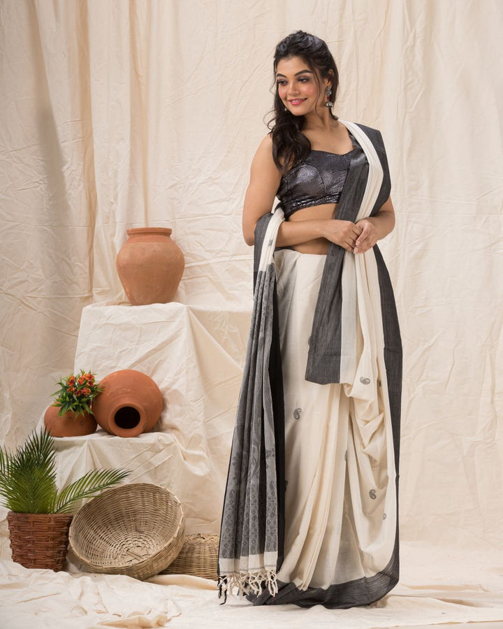 Off white bengal handwoven cotton saree