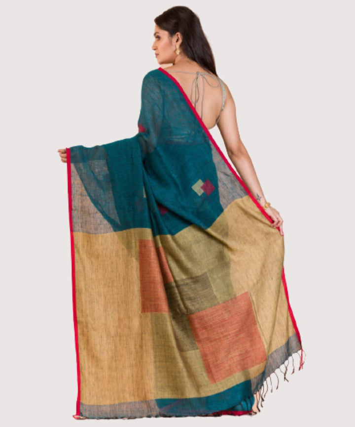 Dark green red handwoven bengal linen jamdani saree