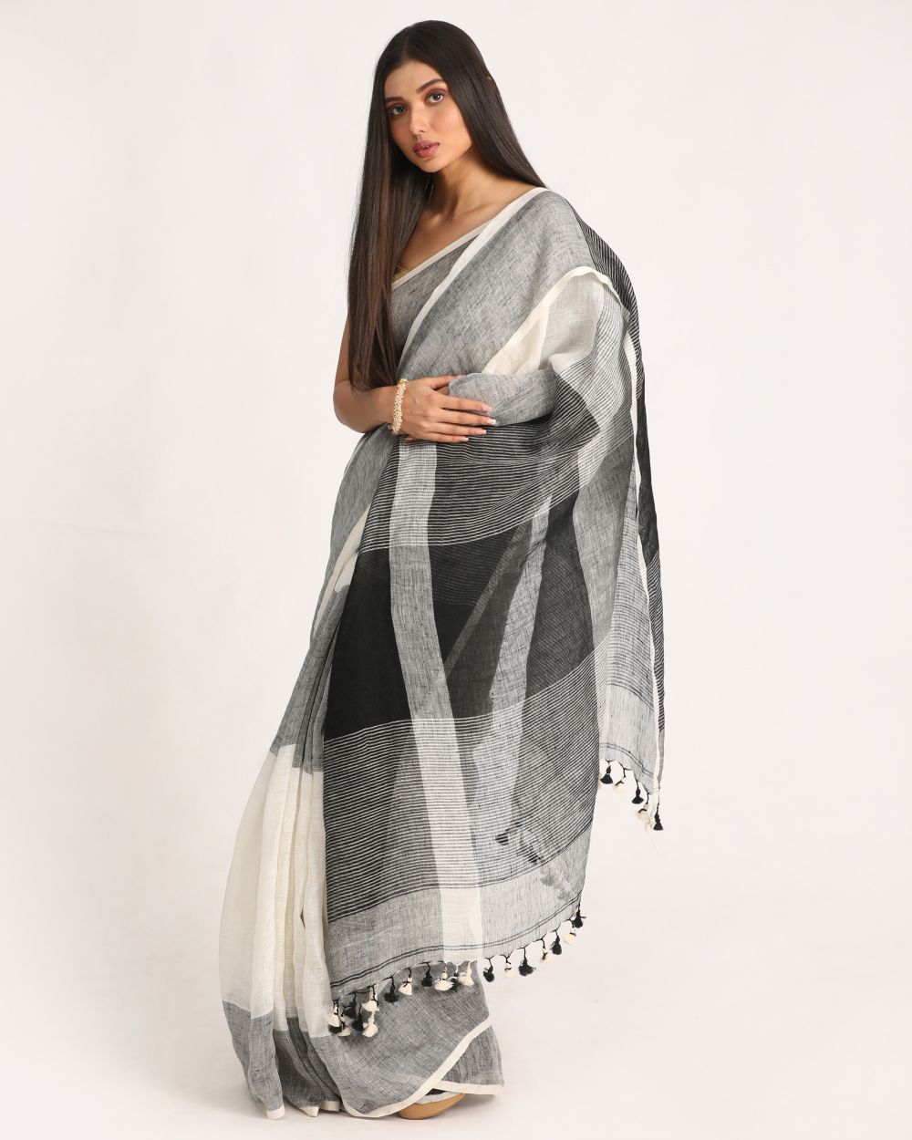 White grey handwoven linen saree