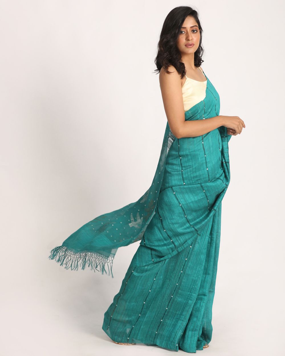 Turquoise handwoven resham and matka silk jamdani saree