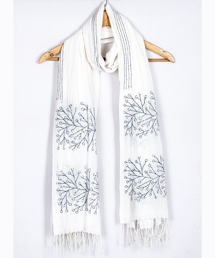 Biswa bangla white hand embroidery cotton kantha stitch dupatta