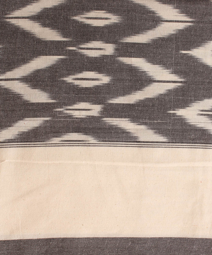 Grey white cotton handwoven pochampally ikat bedsheet