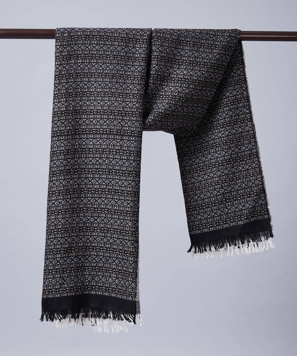 Pink handwoven panchachuli wool lambswool shawl