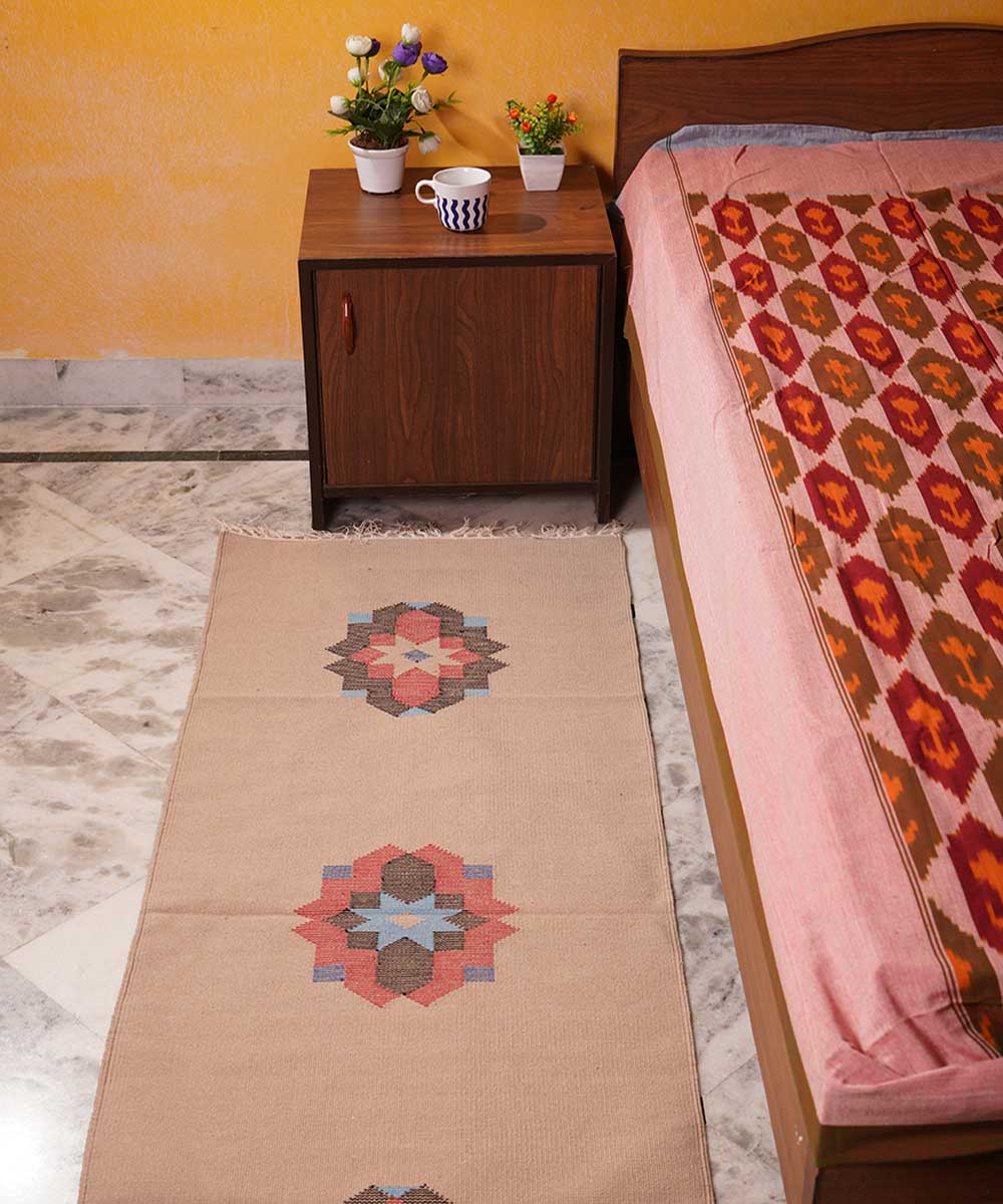 Cream handloom cotton interlock dhurrie