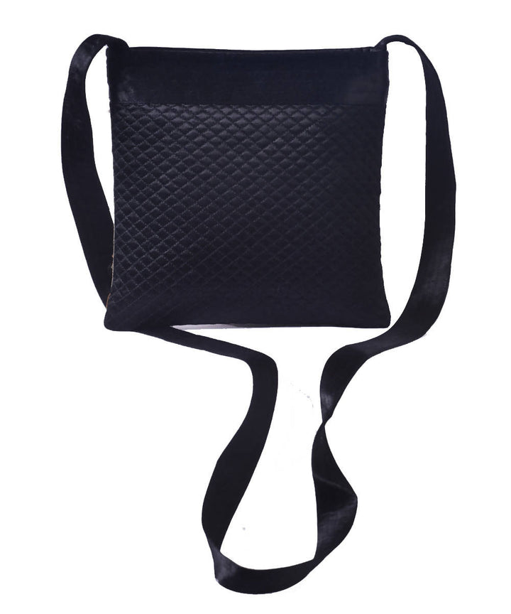 Black beige hand embroidery mashroo cross body bag