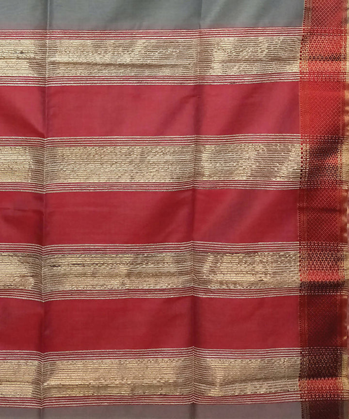Grey and red handloom cotton silk maheshwari saree