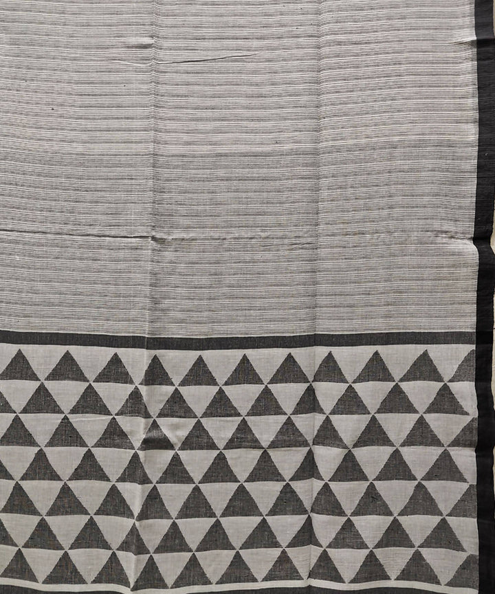 Grey black handloom muslin cotton saree