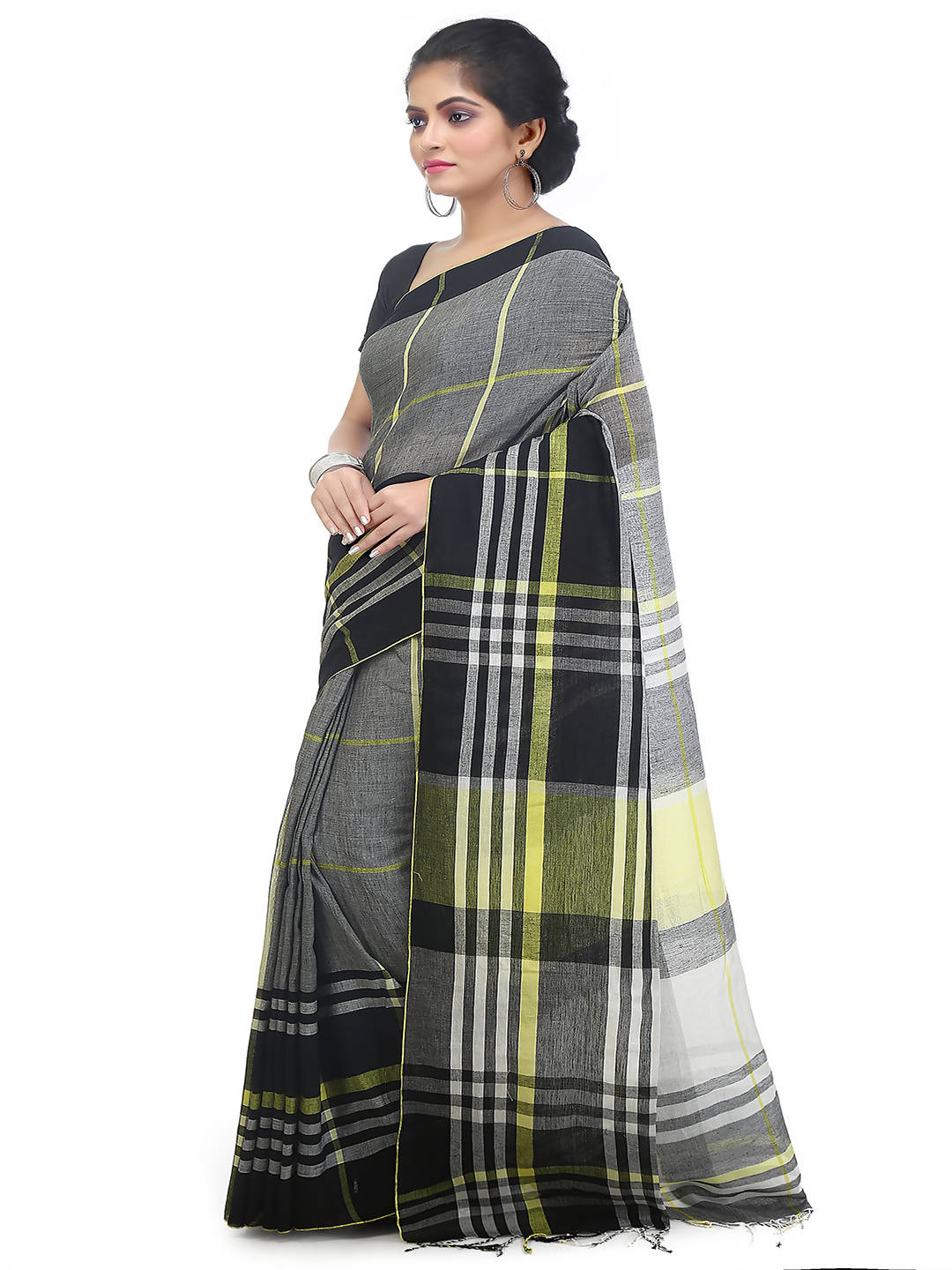 Black handloom handspun saree