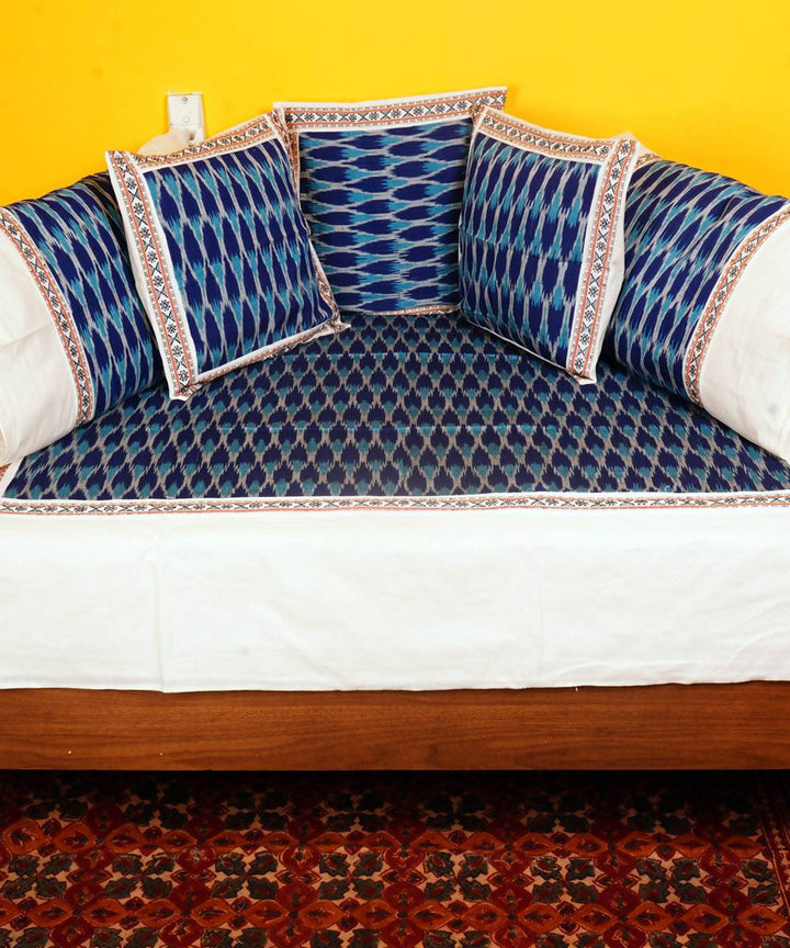 Blue Handloom Pochampally Diwan Set