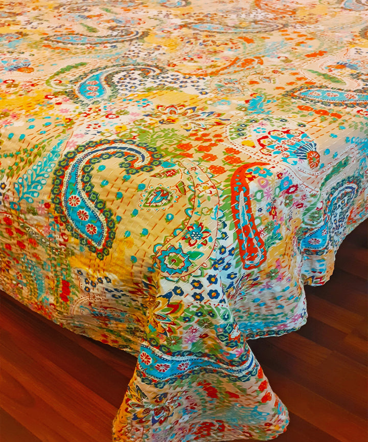 Kantha paisley double layered cotton bed cover