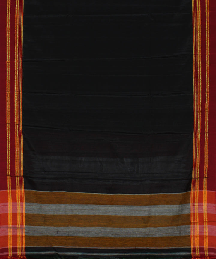 Black red handwoven cotton art silk gayatri border ilkal saree
