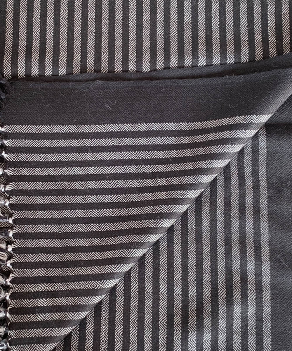 Grey black striped handloom wool scarf