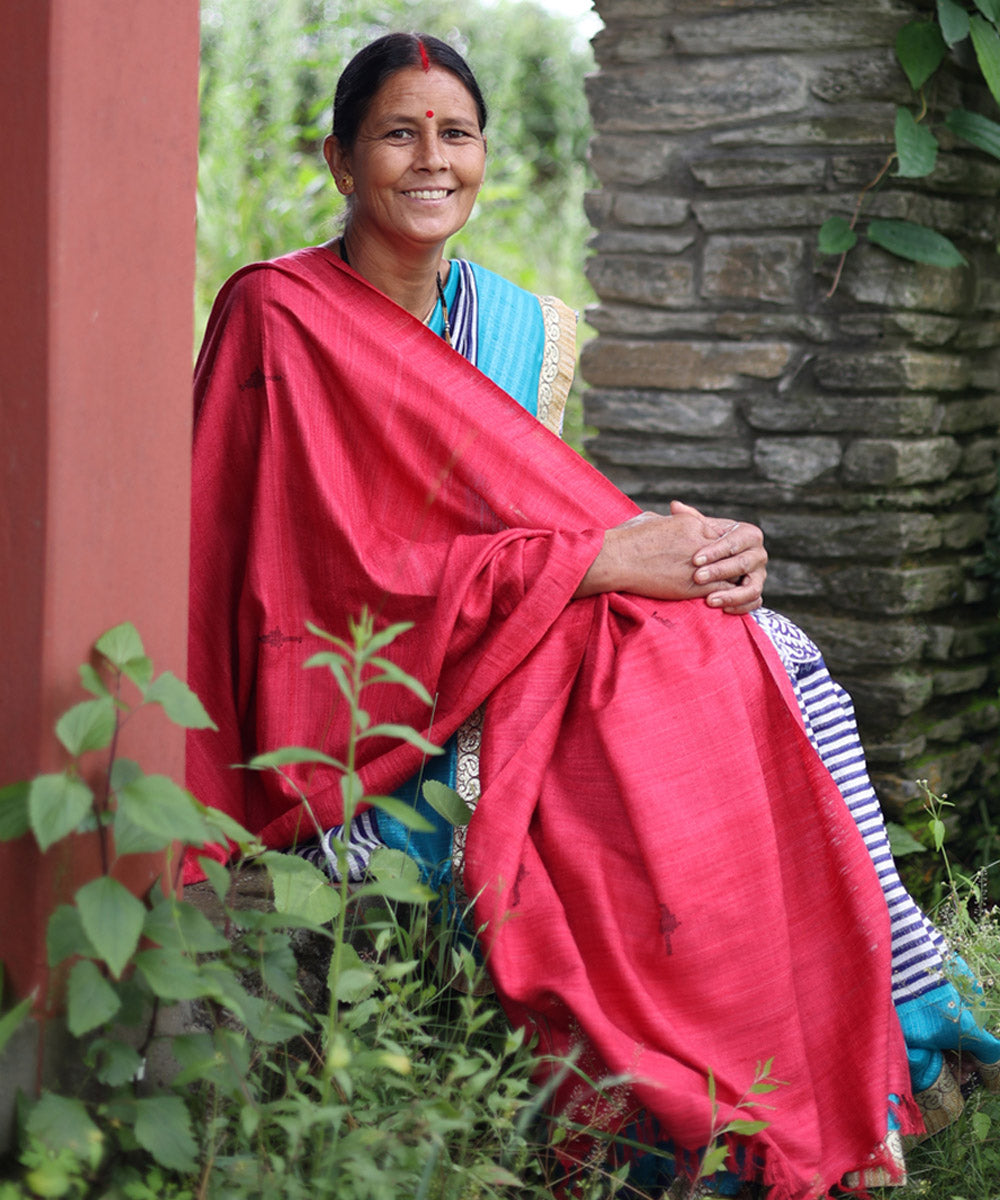 Tomato red handwoven bamboo and silk scarf