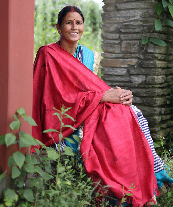 Tomato red handwoven bamboo and silk scarf