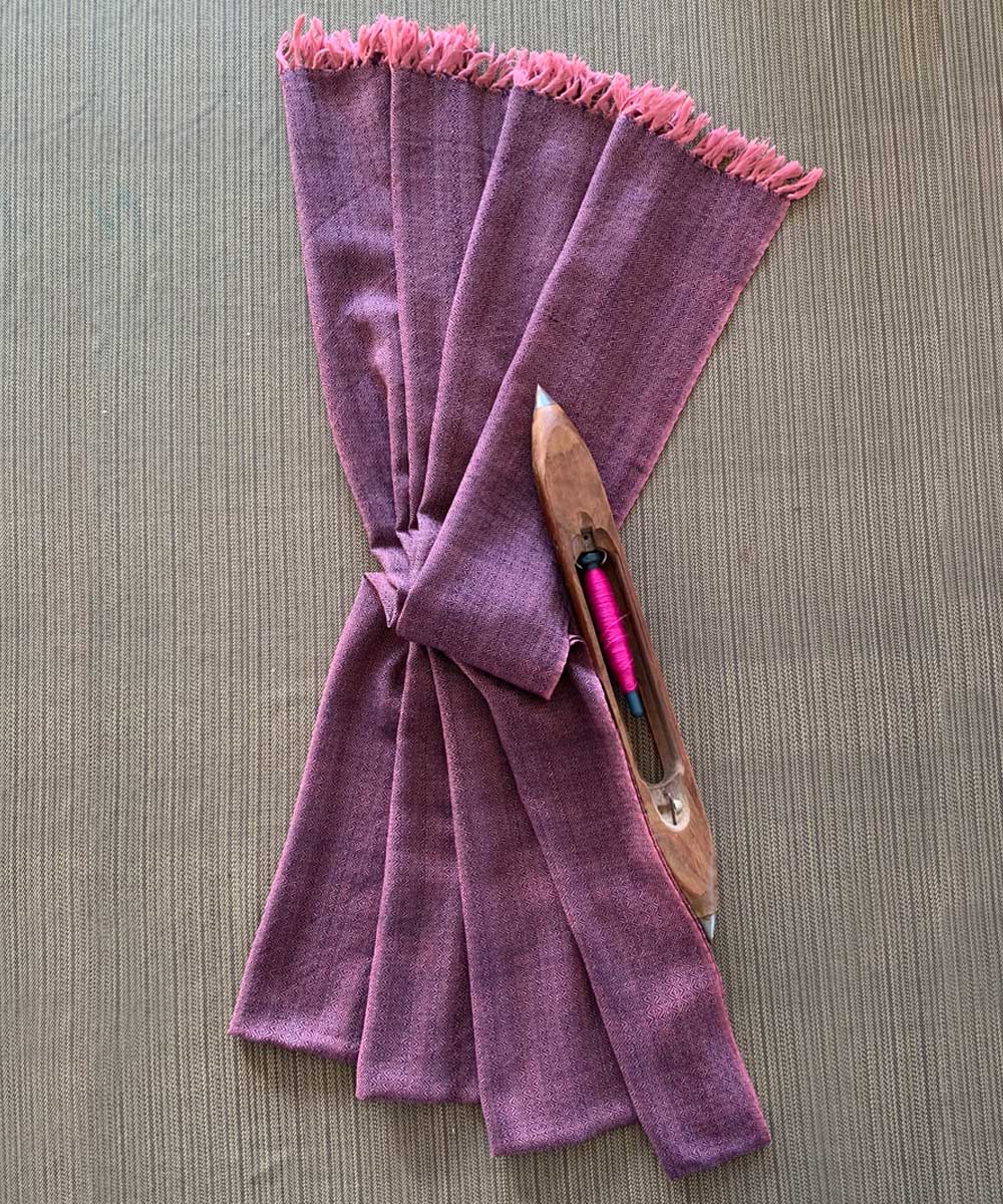 Mauve handwoven wool shawl