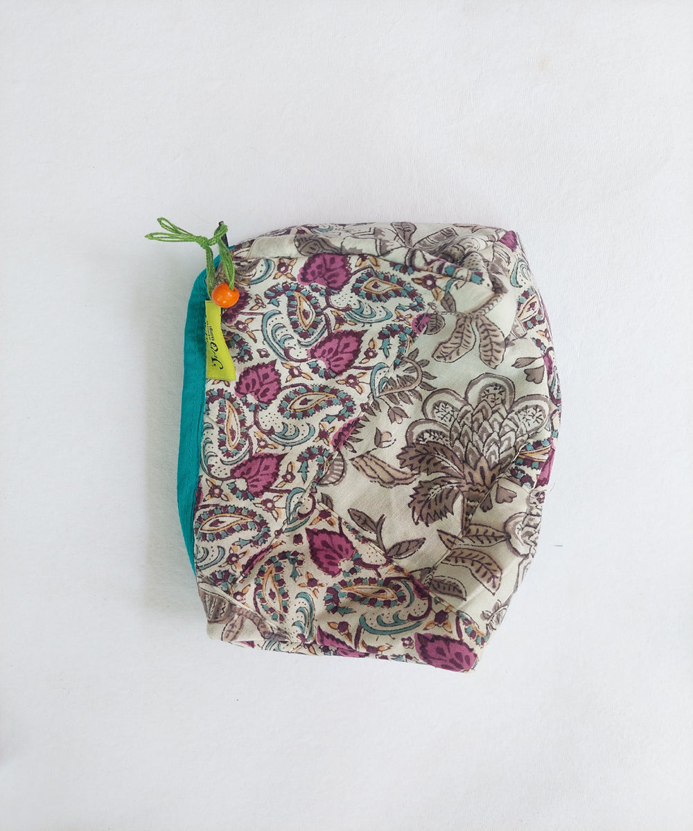 Multicolor katta toilet cotton pouch(Small)