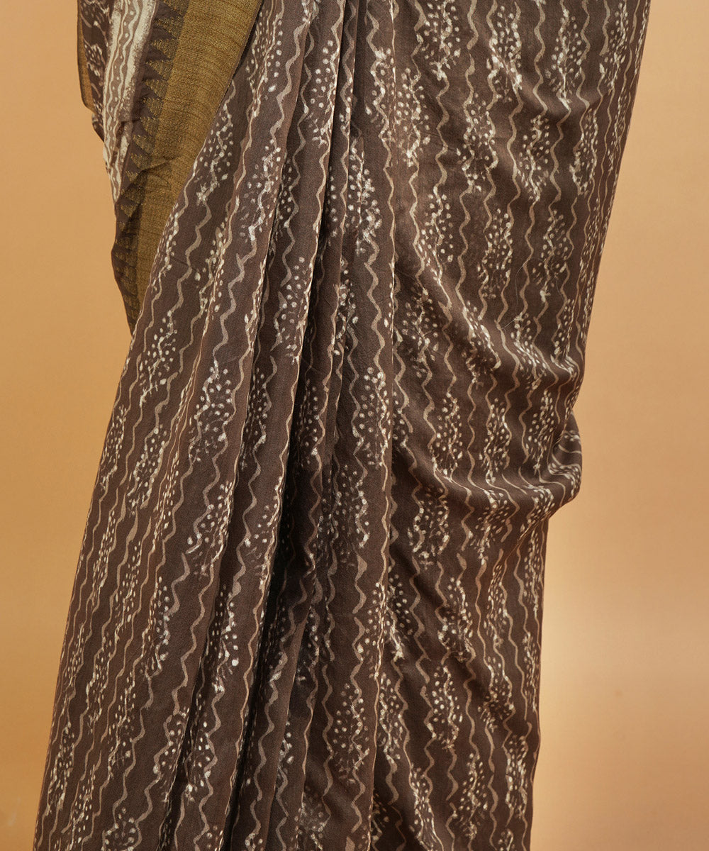 Grey gheecha border cotton silk handblock dabu print sari
