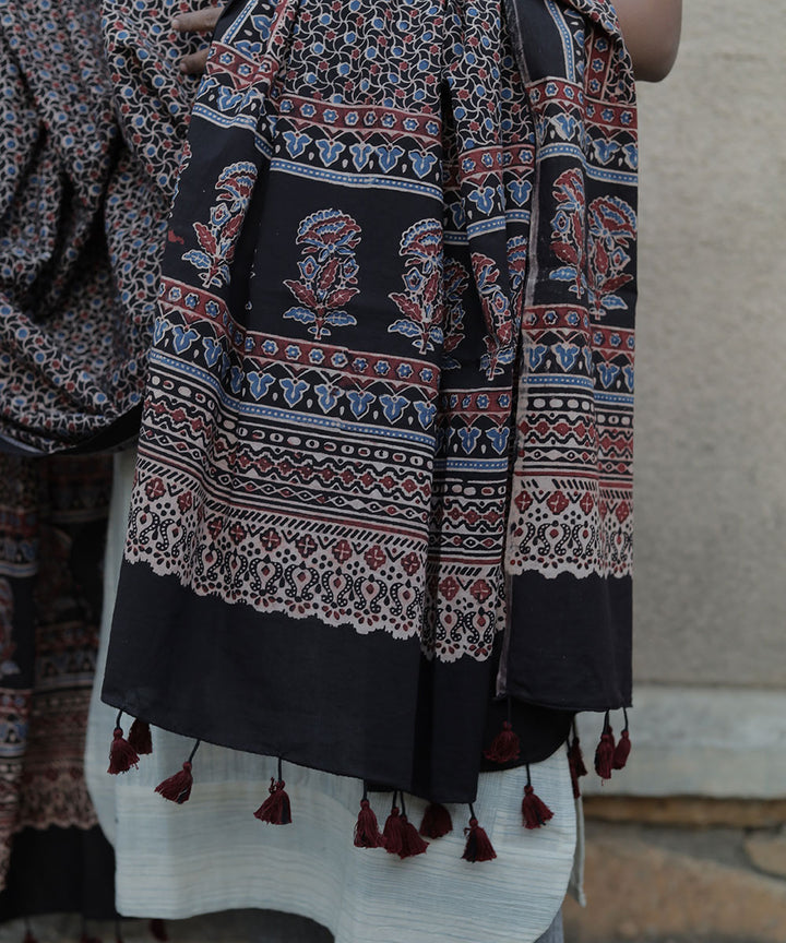 Black handblock printed cotton ajrakh dupatta