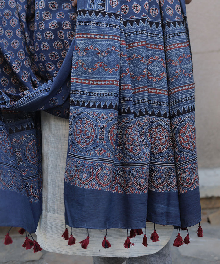 Indigo handblock print cotton ajrakh dupatta