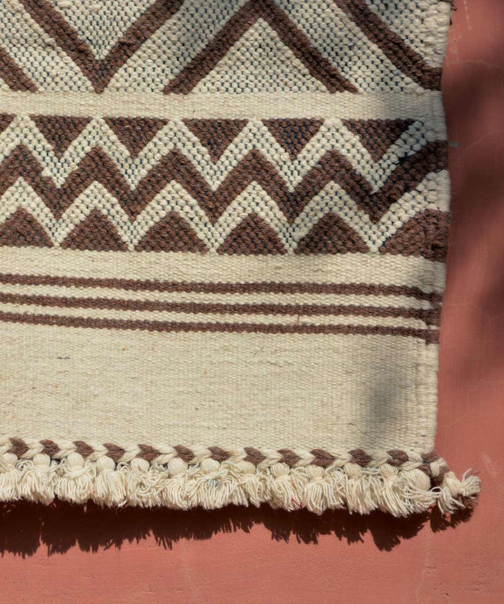 White brown handwoven woolen kharad rug