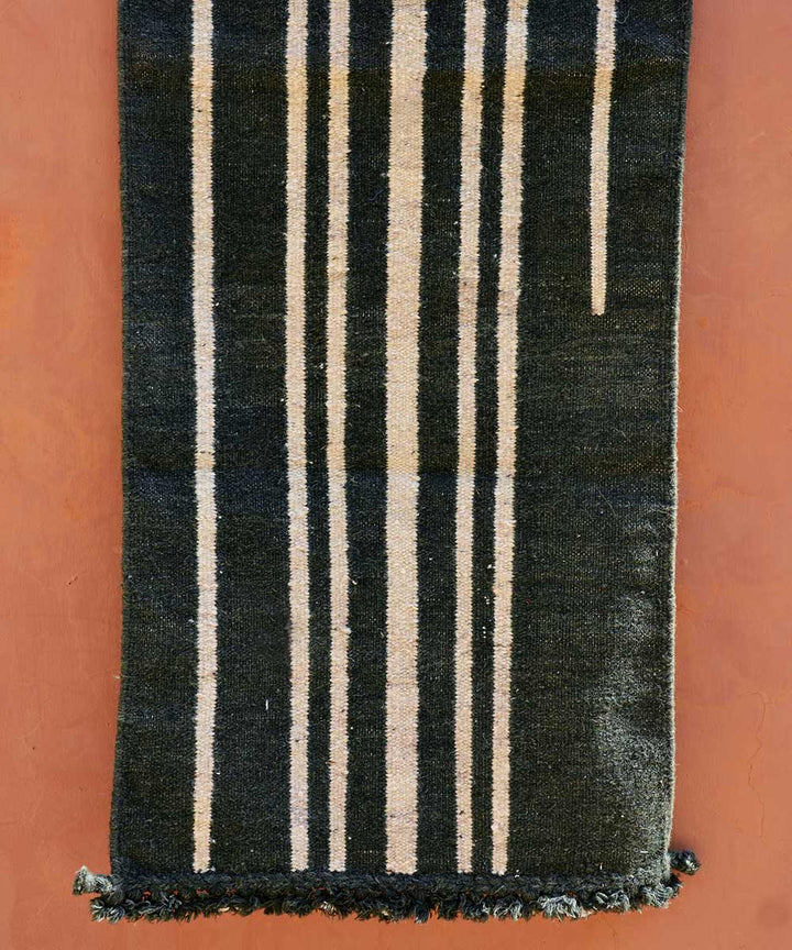 Black white handwoven woolen kharad rug