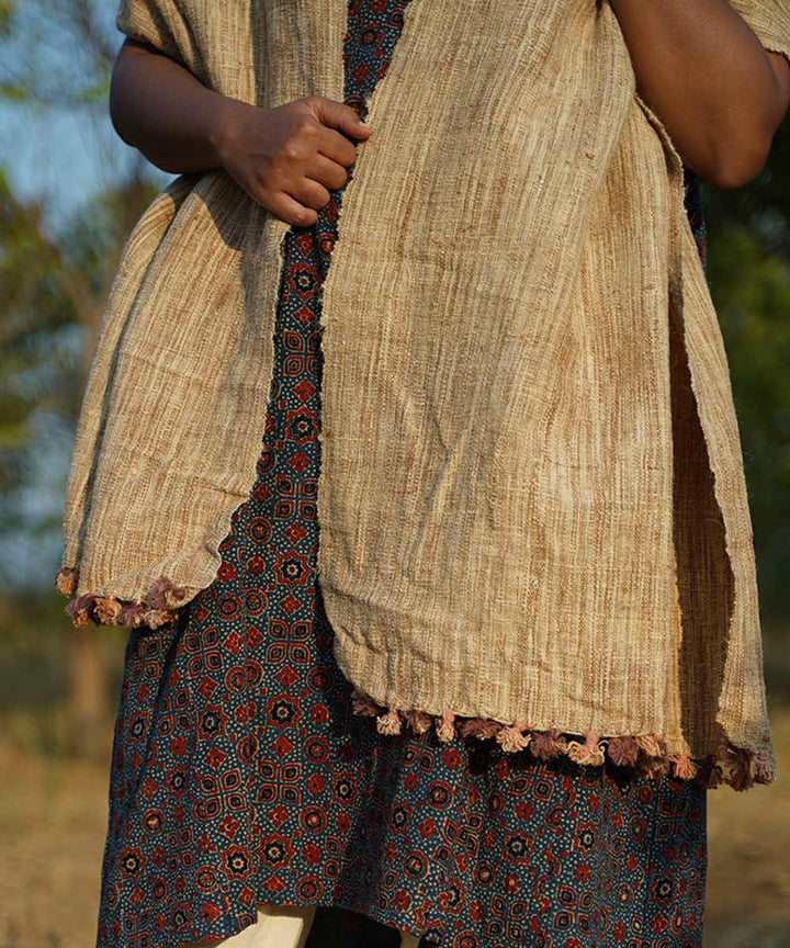 Beige handspun handloom woolen stole