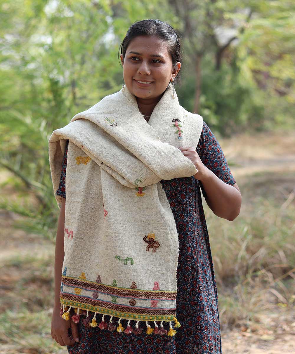 Natural white handspun handwoven woolen stole