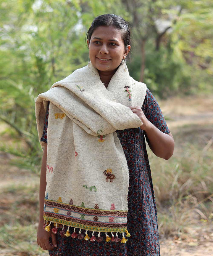 Natural white handspun handwoven woolen stole