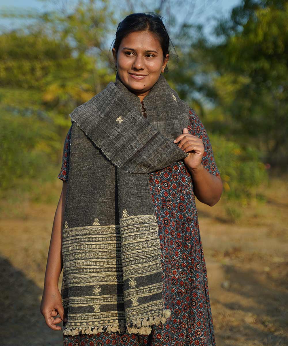 Black grey handspun handwoven woolen stole