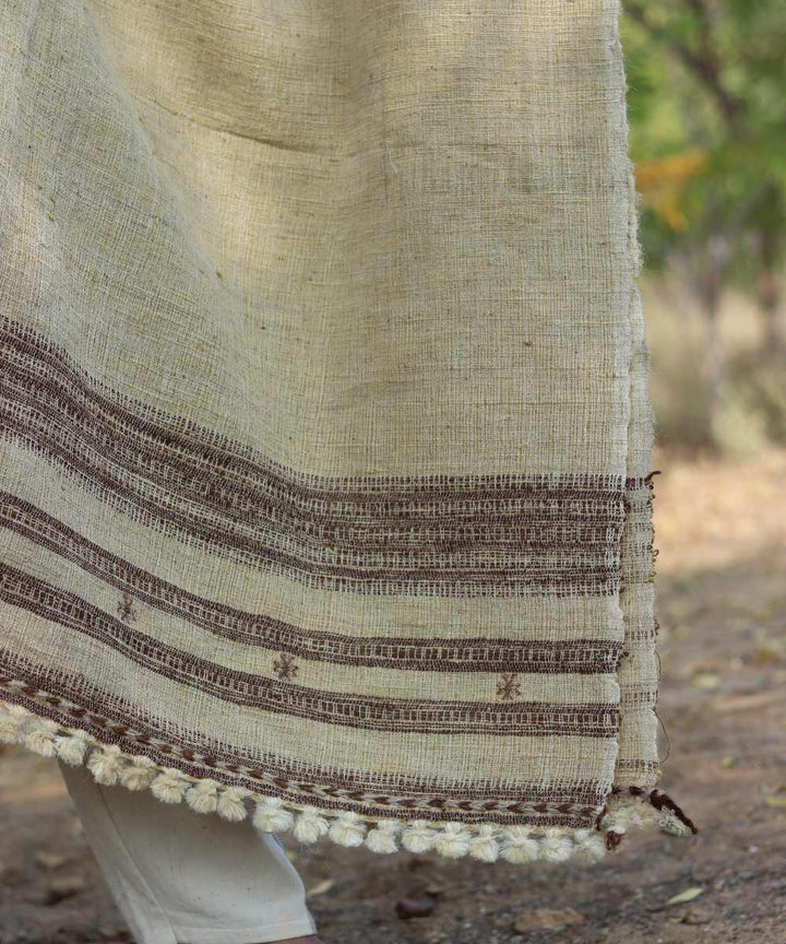Beige handspun handwoven woolen shawl