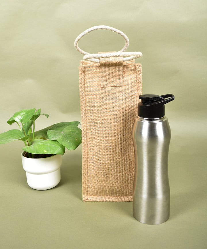 Beige handcrafted jute bottle bag
