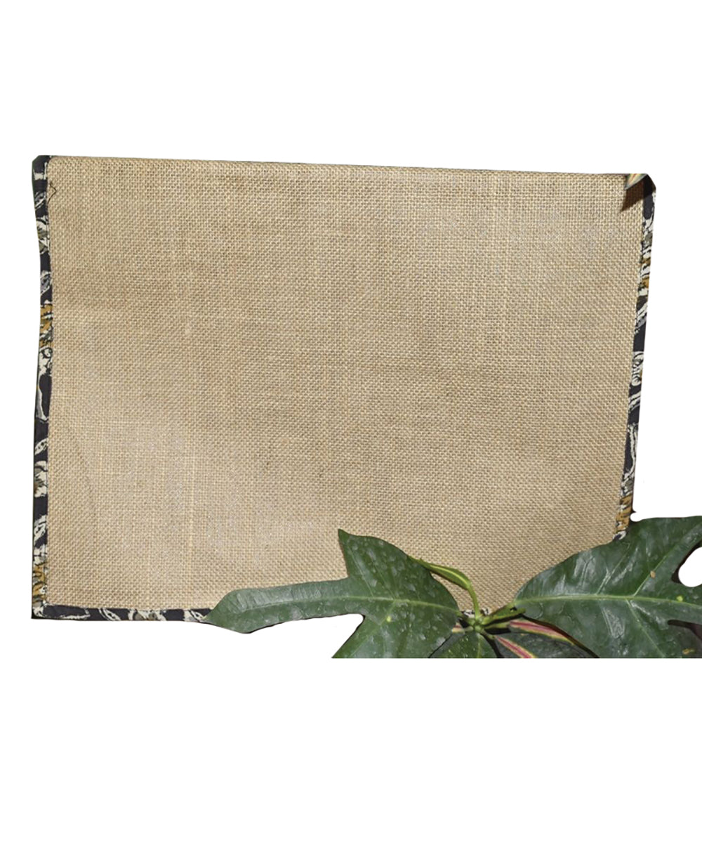 Beige handcrafted jute slip folder