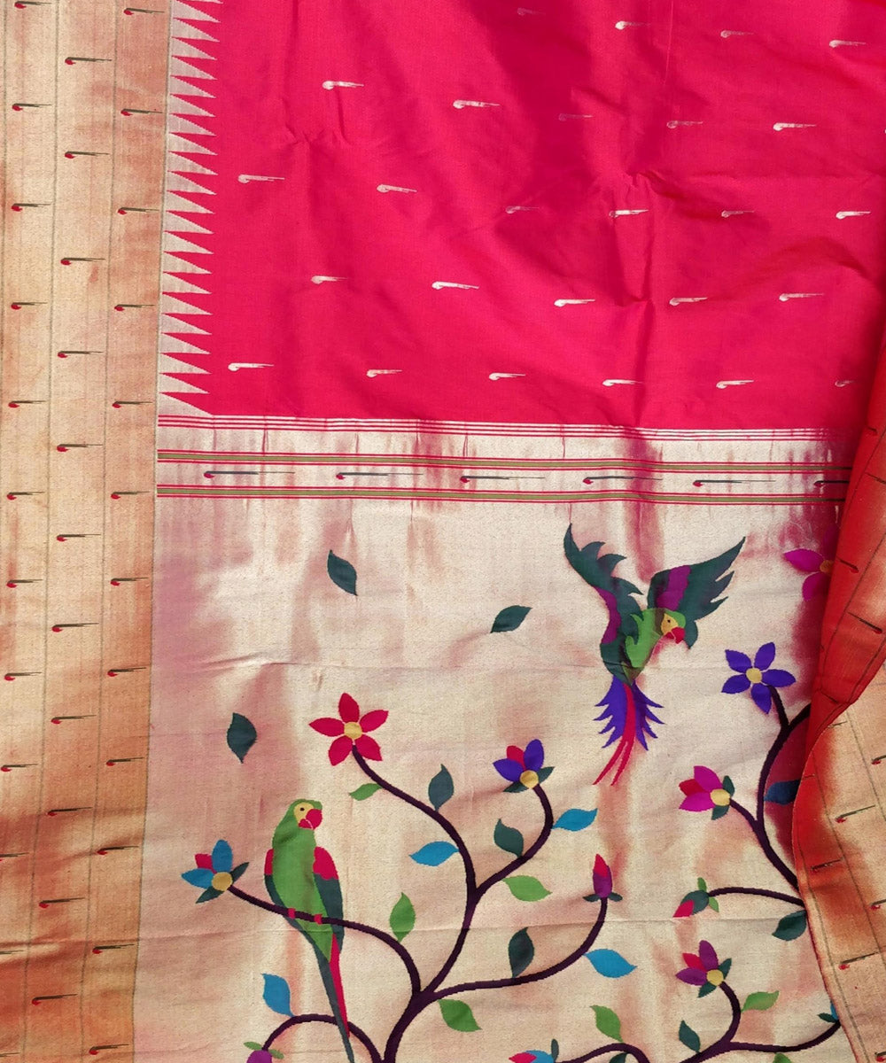 Fuchsia pink triple muniya rich pallu silk paithani