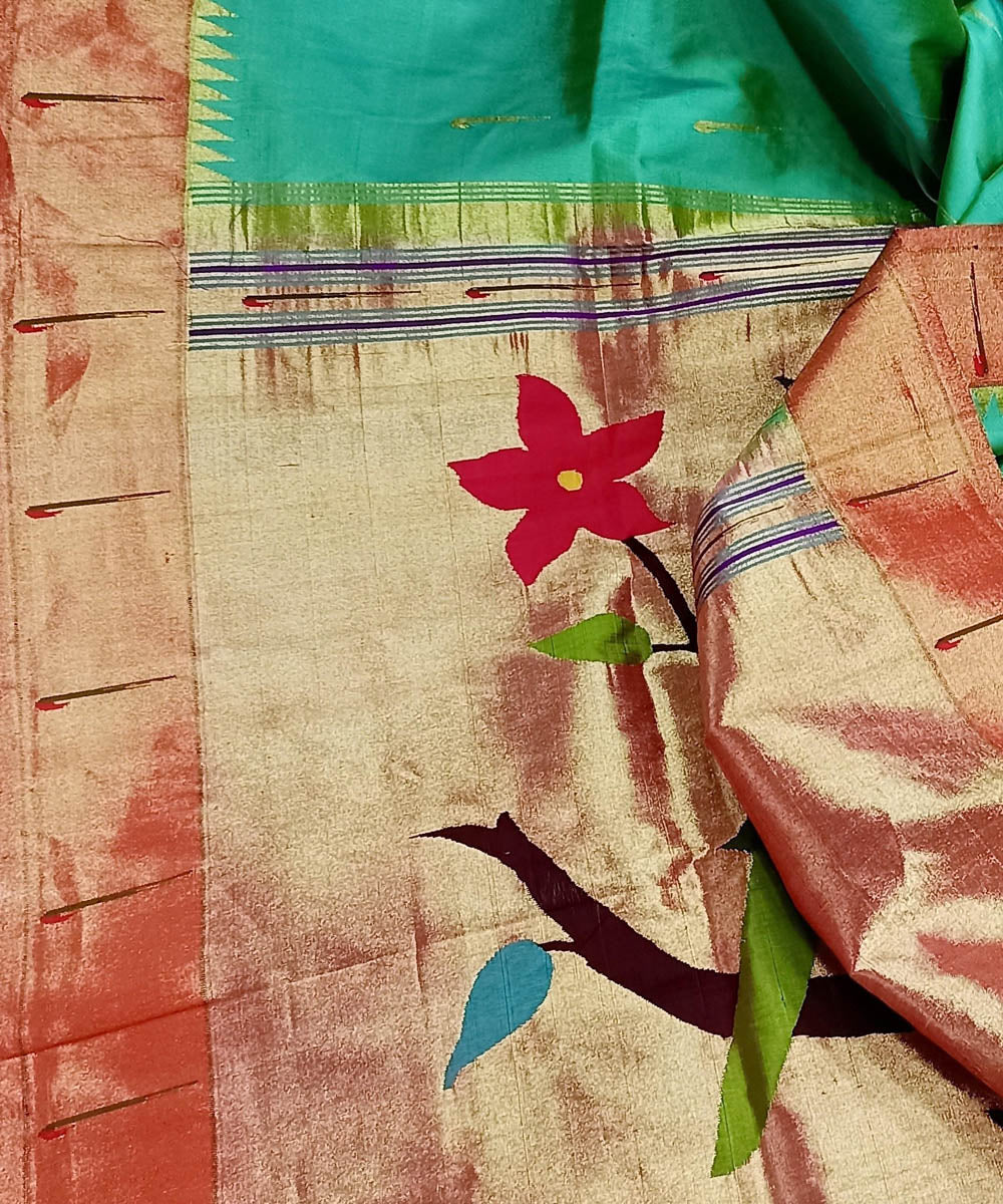 Sea green muniya border silk paithani saree