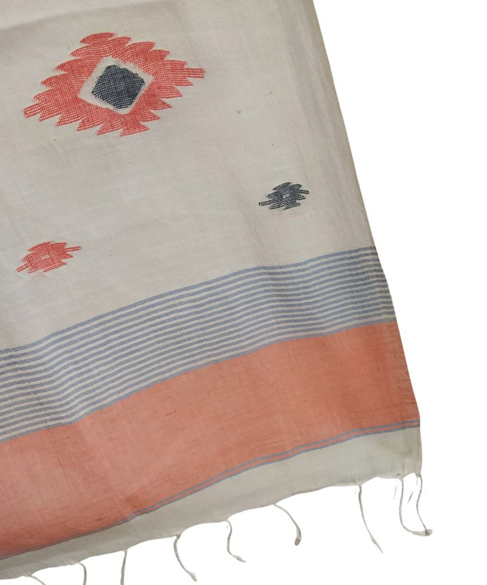Peach handwoven cotton jamdani stole