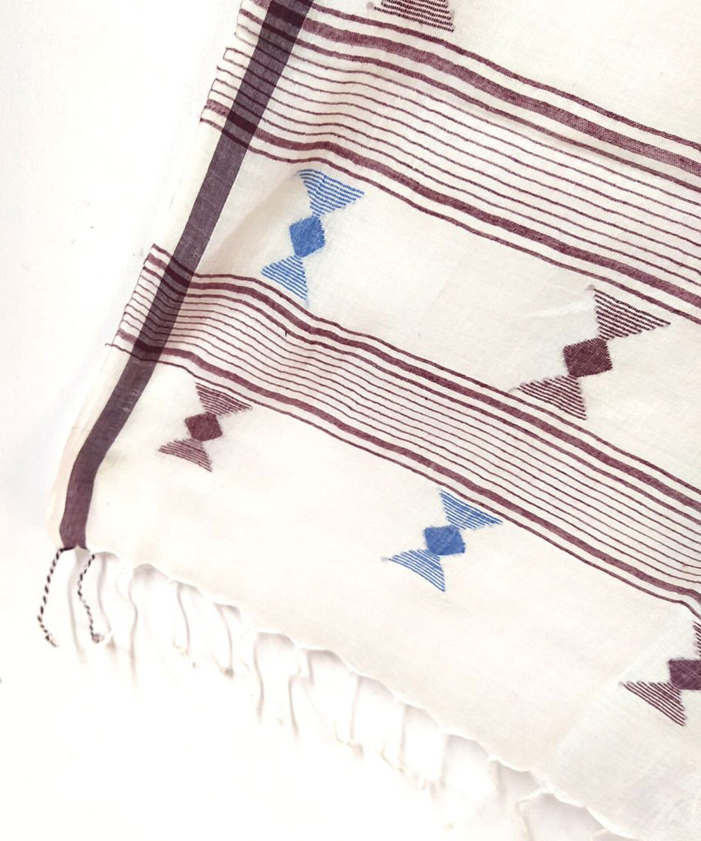 White handwoven cotton jamdani stole