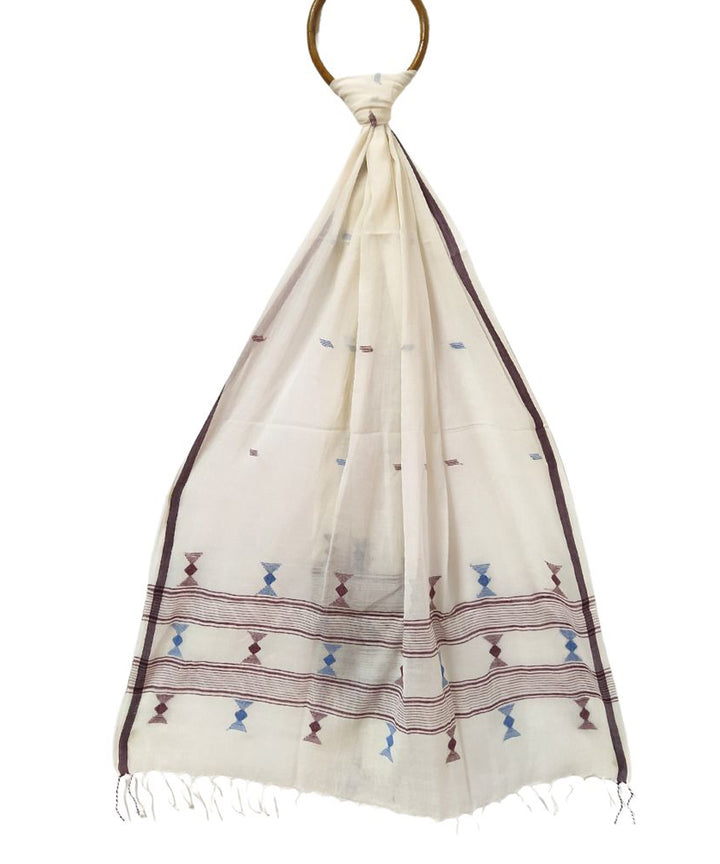 White handwoven cotton jamdani stole