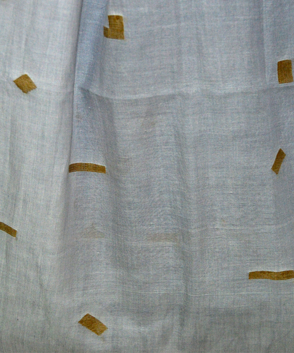 Pale grey handwoven cotton jamdani stole