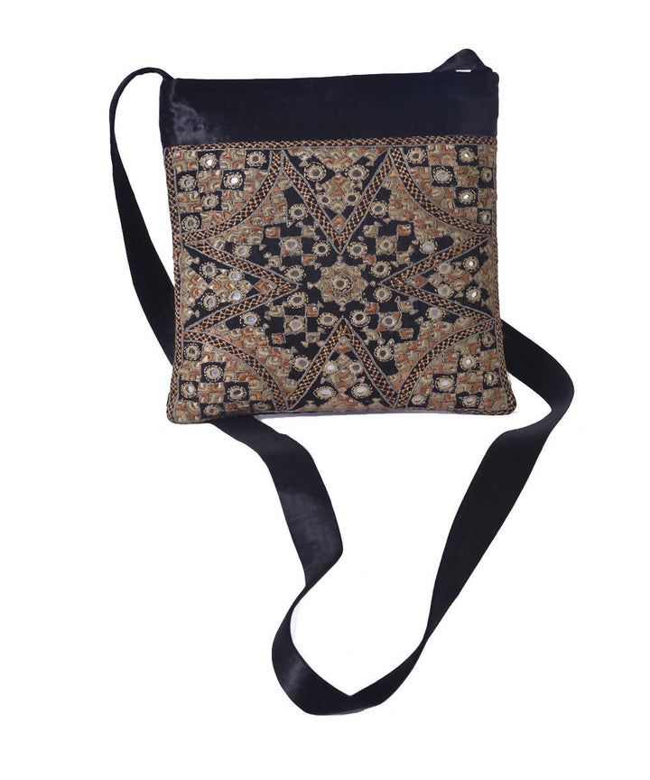 Black beige hand embroidery mashroo cross body bag
