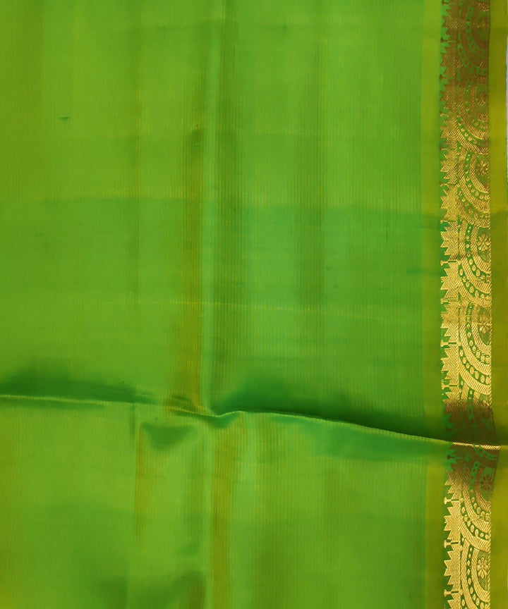 Green Handloom Gadwal Silk Saree