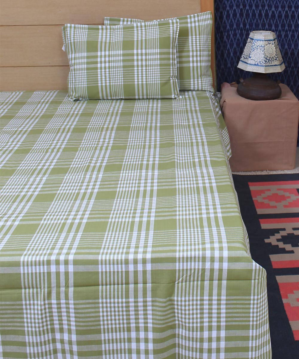 Lemon Green White Checks Double Bed Sheet