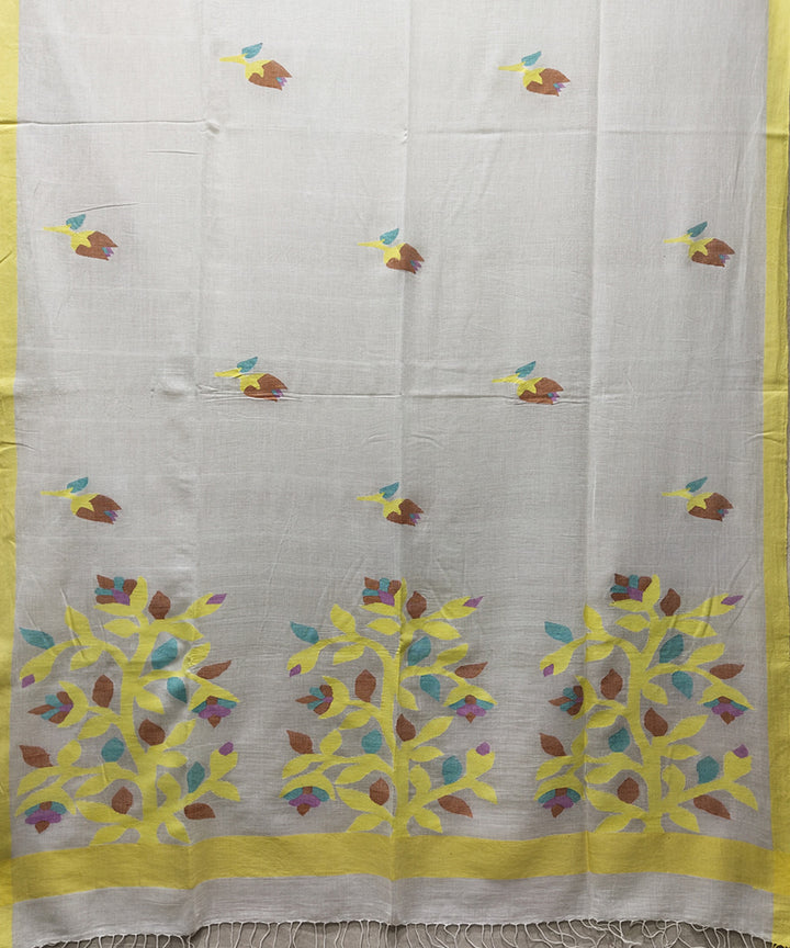 White yellow handwoven mulmul cotton jamdani saree