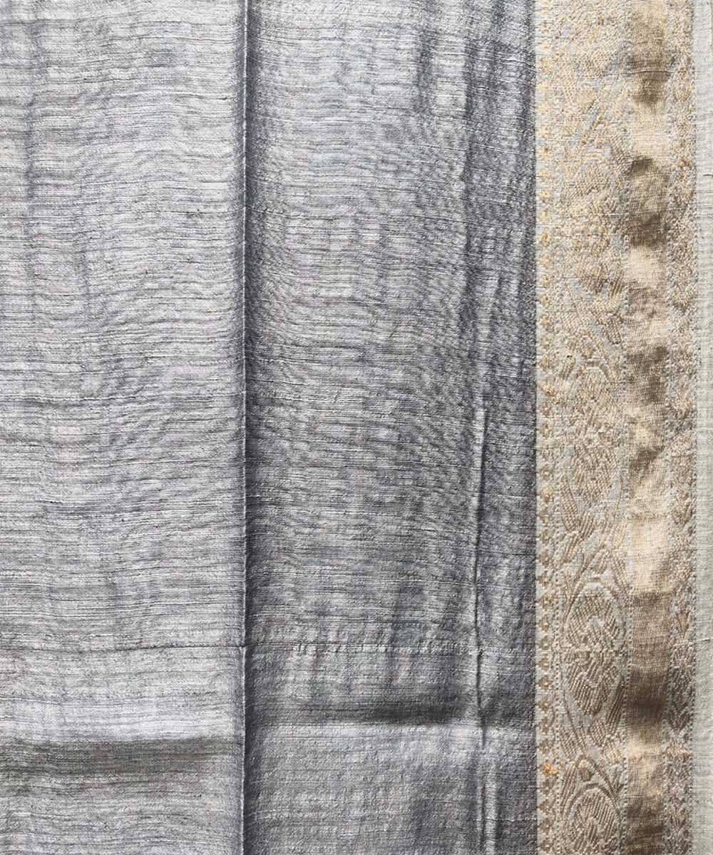 Grey handwoven jacquard matka silk saree