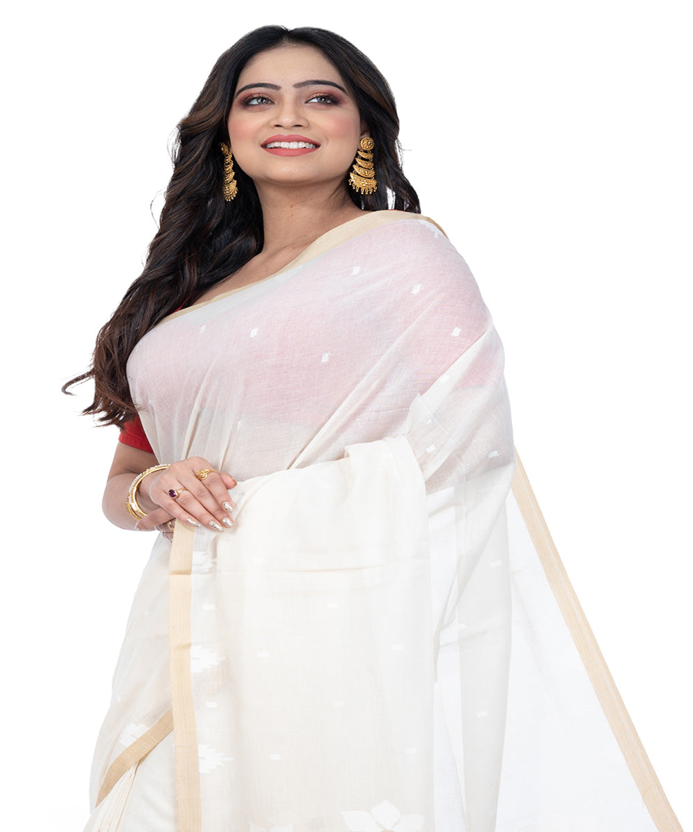 White cotton handwoven bengal saree
