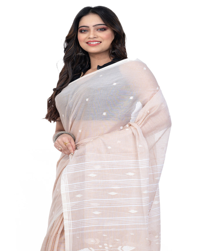 Light brown cotton handwoven bengal saree