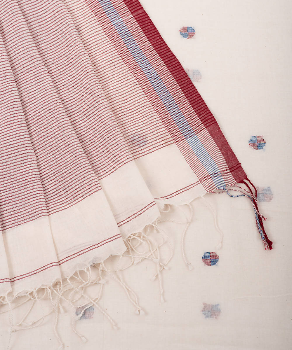 White butti handwoven cotton jamdani saree